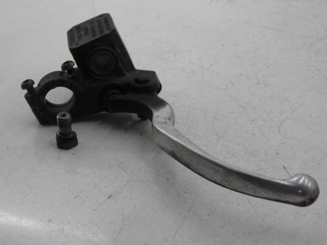 photo de MAITRE CYLINDRE AVANT PIAGGIO X8 125 (2004 - 2007)