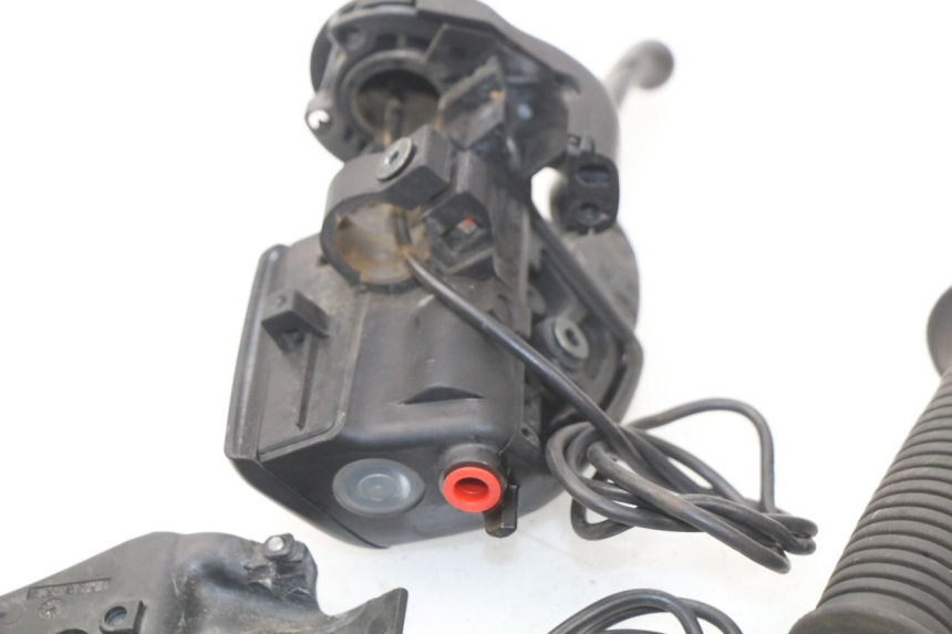 photo de MAITRE CYLINDRE AVANT BMW R GS 1150 (1999 - 2004)