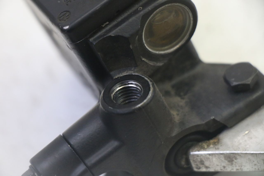 photo de MAITRE CYLINDRE AVANT PEUGEOT SATELIS 125 (2006 - 2009)