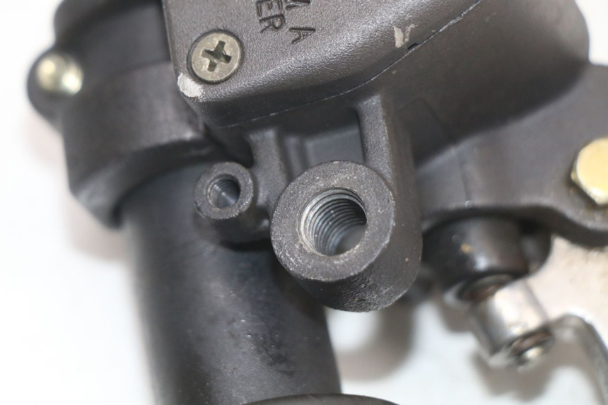 photo de MAITRE CYLINDRE AVANT APRILIA SCARABEO GT 125 (1999 - 2007)