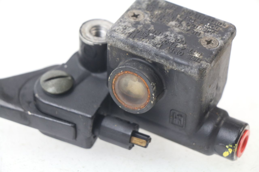 photo de MAITRE CYLINDRE AVANT PIAGGIO SKIPPER 125 (2000 - 2004) - Vue d’ensemble