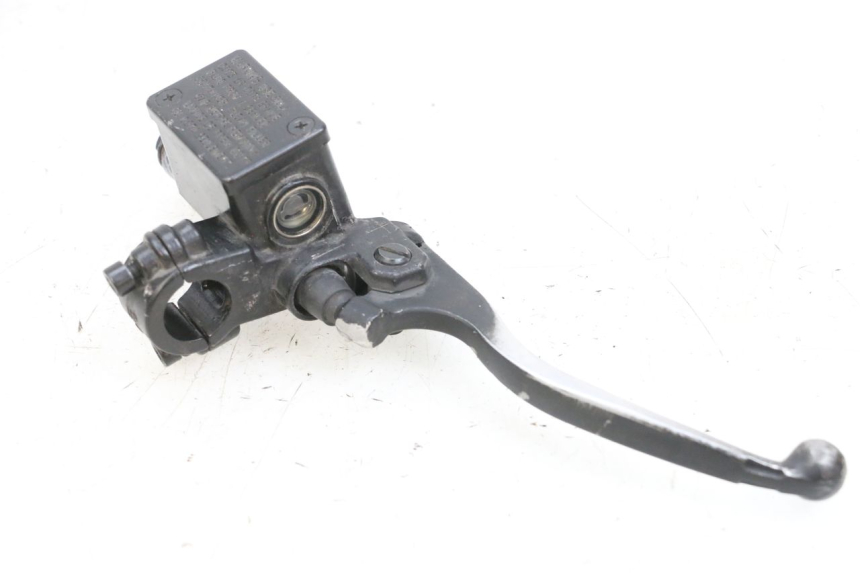 photo de MAITRE CYLINDRE AVANT PEUGEOT SPEEDFIGHT 4 4T EFI 50 (2021 - 2025) - Points de fixation