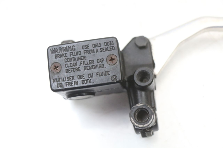 photo de MAITRE CYLINDRE AVANT SUZUKI BURGMAN 125 (2007 - 2014)