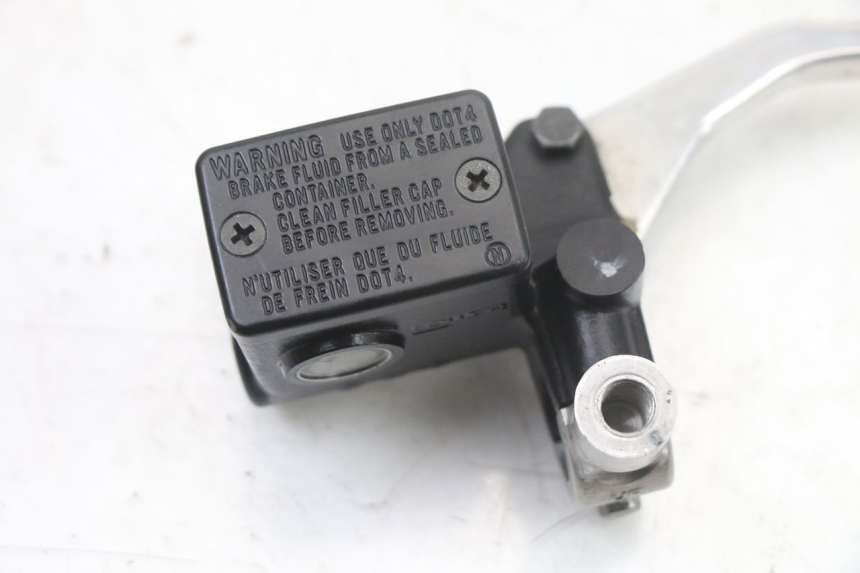 photo de MAITRE CYLINDRE AVANT SUZUKI BURGMAN 125 (2018 - 2021)