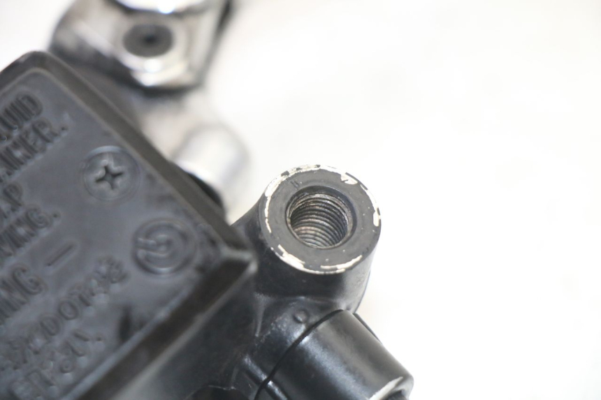 photo de MAITRE CYLINDRE AVANT YAMAHA TDM ABS 900 (2002 - 2014)