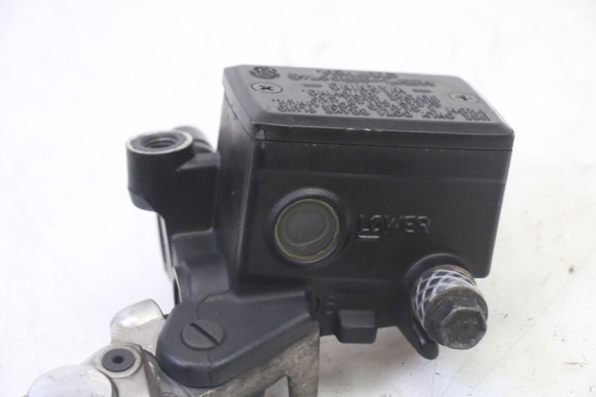 photo de MAITRE CYLINDRE AVANT YAMAHA TDM ABS 900 (2002 - 2014)