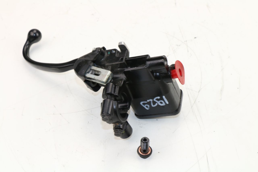 photo de MAITRE CYLINDRE AVANT YAMAHA TRICITY 125 (2012 - 2016)