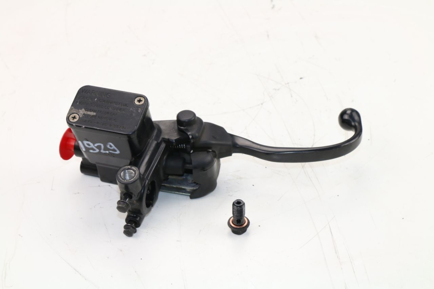 photo de MAITRE CYLINDRE AVANT YAMAHA TRICITY 125 (2012 - 2016)