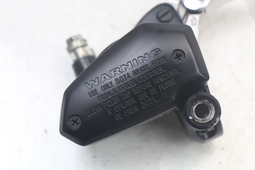 photo de MAITRE CYLINDRE AVANT KAWASAKI VERSYS ABS 650 (2015 - 2018)