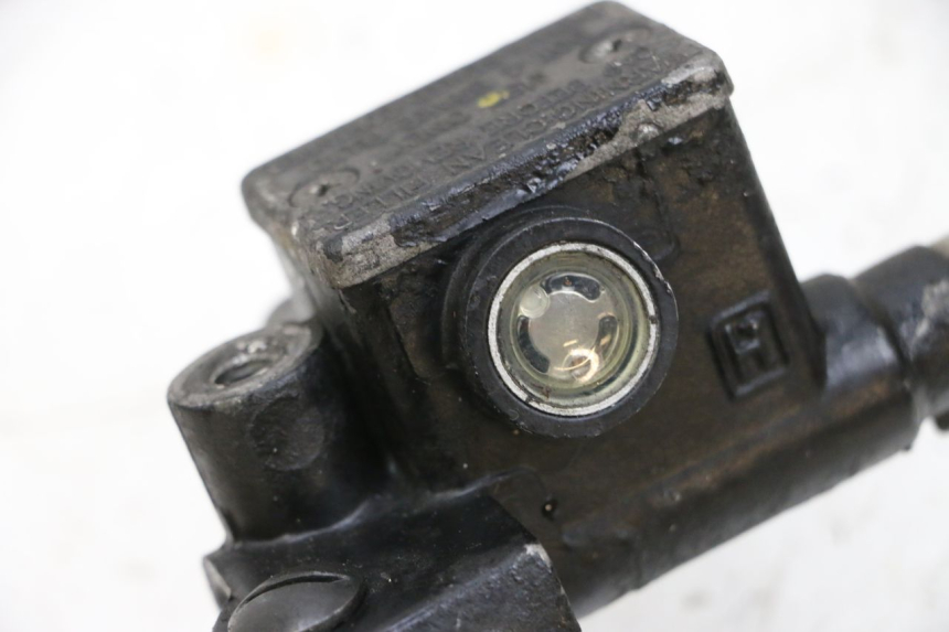 photo de MAITRE CYLINDRE AVANT PIAGGIO VESPA GTS SUPER IE 125 (2009 - 2016) - Zoom état d’usage