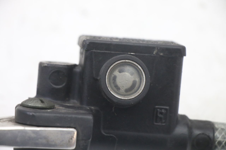 photo de MAITRE CYLINDRE AVANT PIAGGIO VESPA LX IE 125 (2010 - 2012)