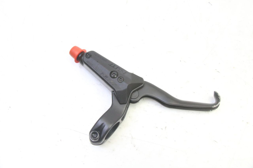 photo de MAITRE CYLINDRE AVANT DUALTRON VICTOR LIMITED 1