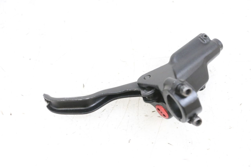 photo de MAITRE CYLINDRE AVANT DUALTRON VICTOR LIMITED 1