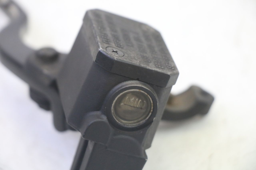 photo de MAITRE CYLINDRE AVANT YAMAHA X-MAX XMAX 250 (2006 - 2009)