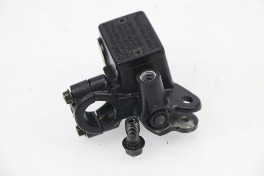 photo de MAITRE CYLINDRE AVANT HONDA XLV VARADERO 125 (2000 - 2006)