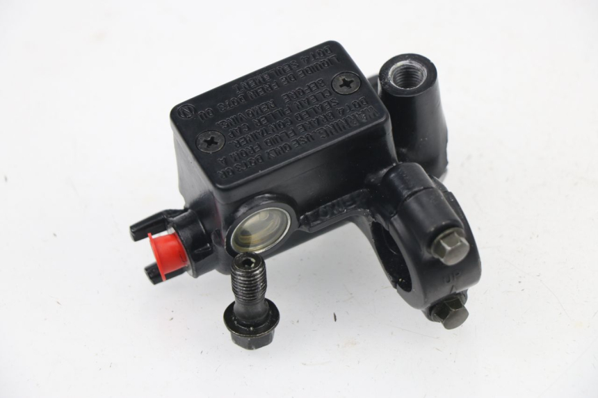 photo de MAITRE CYLINDRE AVANT HONDA XLV VARADERO 125 (2000 - 2006)