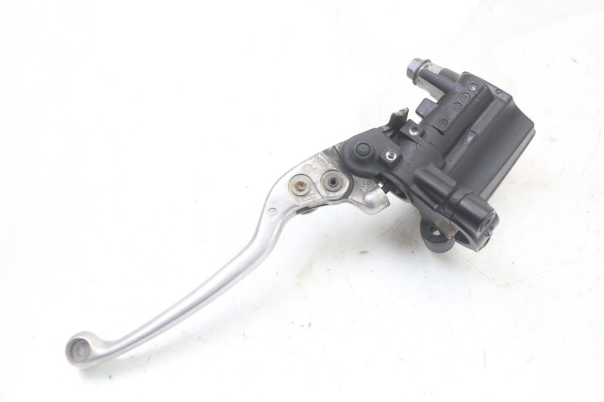 photo de MAITRE CYLINDRE AVANT YAMAHA XJ6 ABS 600 (2008 - 2016)