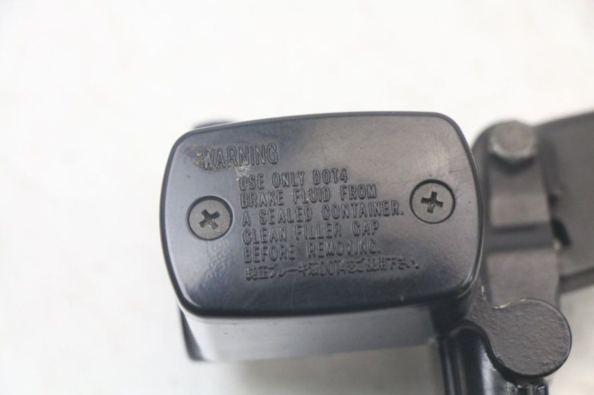 photo de MAITRE CYLINDRE AVANT YAMAHA XMAX X-MAX ABS 125 (2017 - 2020)