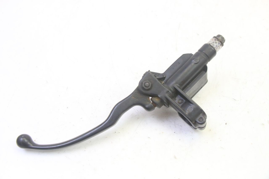 photo de MAITRE CYLINDRE AVANT YAMAHA YP MAJESTY 125 (2007 - 2010)