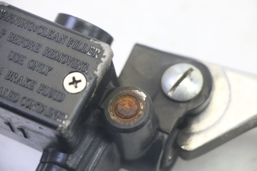 photo de MAITRE CYLINDRE AVANT PIAGGIO ZIP 4T 50 (2018 - 2020) - Autre angle de vue