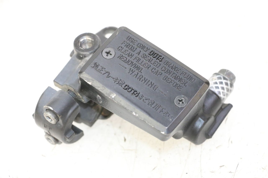 photo de MAITRE CYLINDRE EMBRAYAGE YAMAHA FJR ABS 1300 (2016 - 2020)