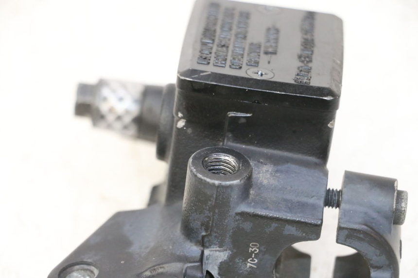 photo de MAITRE CYLINDRE EMBRAYAGE YAMAHA FJR ABS 1300 (2016 - 2020)