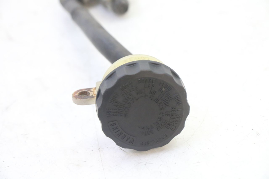 photo de MAITRE CYLINDRE FREIN ARRIERE HONDA CBR RR FIREBLADE 900 (1992 - 1994)