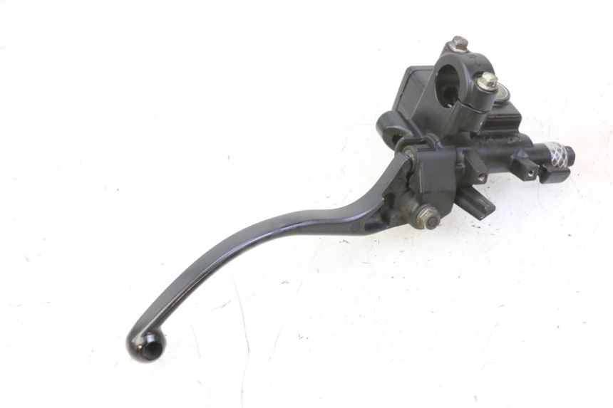 photo de MAITRE CYLINDRE FREIN ARRIERE HONDA FES S-WING SWING ABS 125 (2007 - 2015)