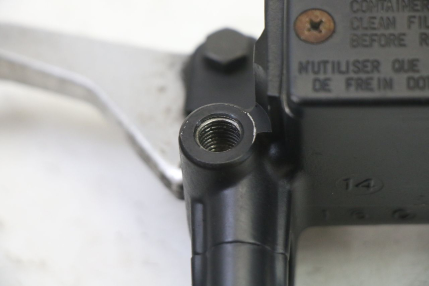 photo de MAITRE CYLINDRE ARRIERE PEUGEOT SATELIS 250 (2006 - 2012)