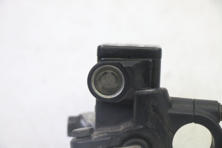 photo de MAITRE CYLINDRE FREIN ARRIERE PEUGEOT SATELIS 125 (2006 - 2009)