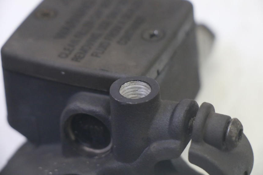 photo de MAITRE CYLINDRE FREIN ARRIERE PEUGEOT SATELIS 125 (2006 - 2009)