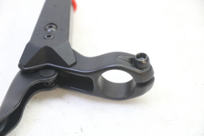 photo de MAITRE CYLINDRE FREIN ARRIERE DUALTRON VICTOR LIMITED 1