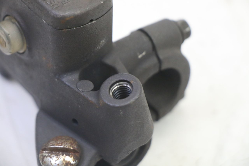 photo de MAITRE CYLINDRE ARRIERE HONDA X8R 50 (1998 - 2003)