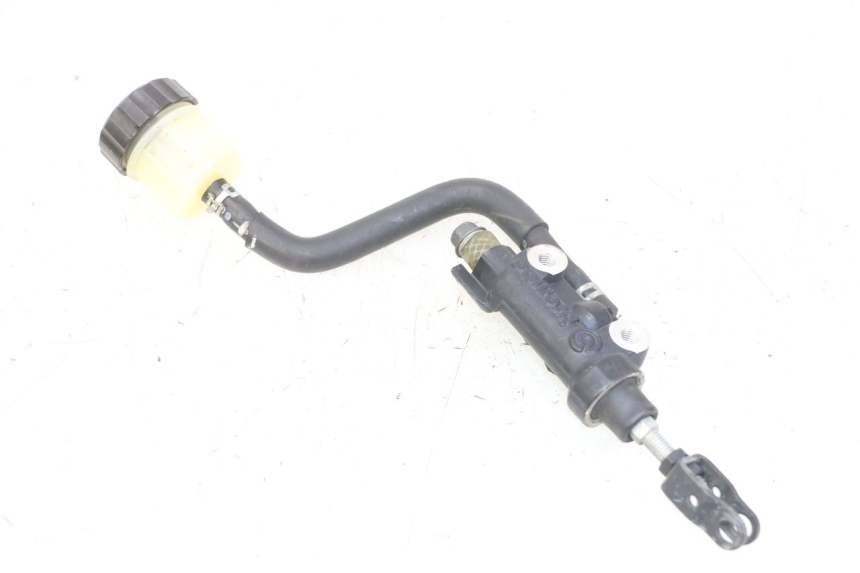 photo de MAITRE CYLINDRE ARRIERE YAMAHA XJ6 ABS 600 (2008 - 2016)