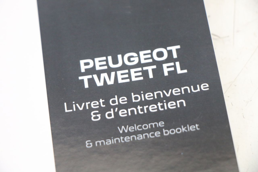 photo de MANUEL UTILISATEUR PEUGEOT TWEET 4T 50 (2023 - 2025)