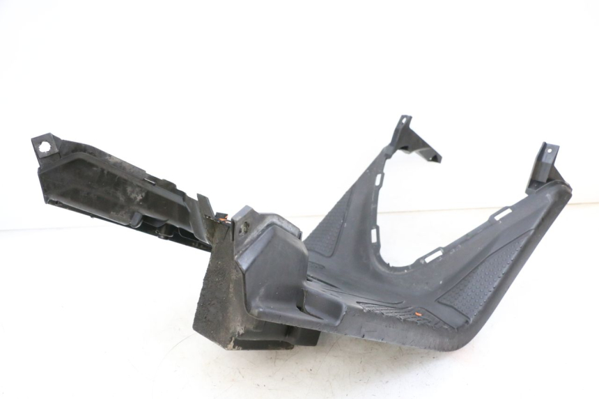 photo de MARCHE PIED MBK BOOSTER SPIRIT 50 (2004 - 2017) - Focus structure