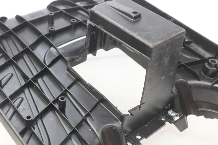 photo de MARCHE PIED MBK BOOSTER SPIRIT NAKED 50 (2004 - 2017)