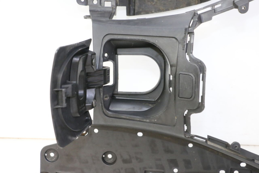 photo de MARCHE PIED SUZUKI BURGMAN 125 (2007 - 2014)