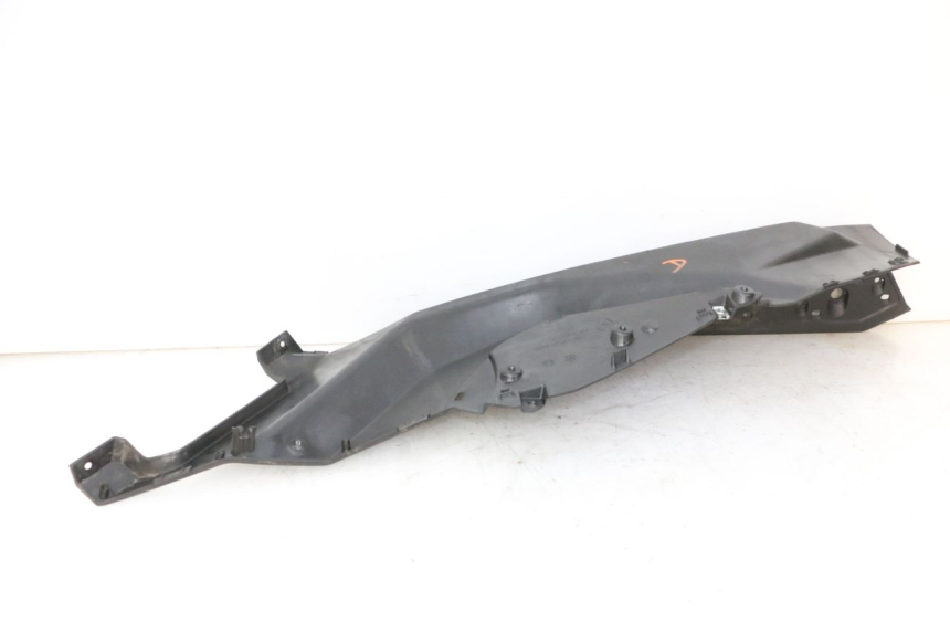 photo de MARCHE PIED DROIT QUADRO 4 4D 350 (2015 - 2018)