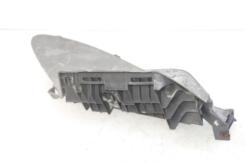 photo de MARCHE PIED DROIT SUZUKI BURGMAN 125 (2007 - 2014)