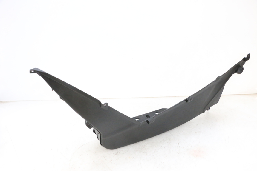 photo de MARCHE PIED DROIT JM MOTORS GTS 125 (2015 - 2019) - Points de fixation