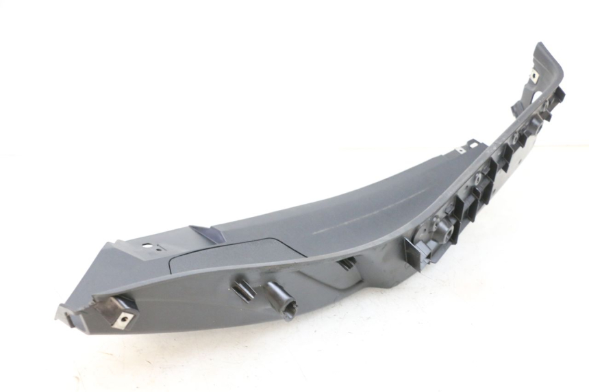 photo de MARCHE PIED DROIT PIAGGIO MP3 HPE 350 (2018 - 2020) - Détail de la pièce