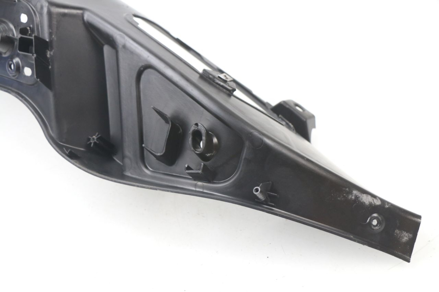 photo de MARCHE PIED DROIT PIAGGIO MP3 LT 300 (2010 - 2016)