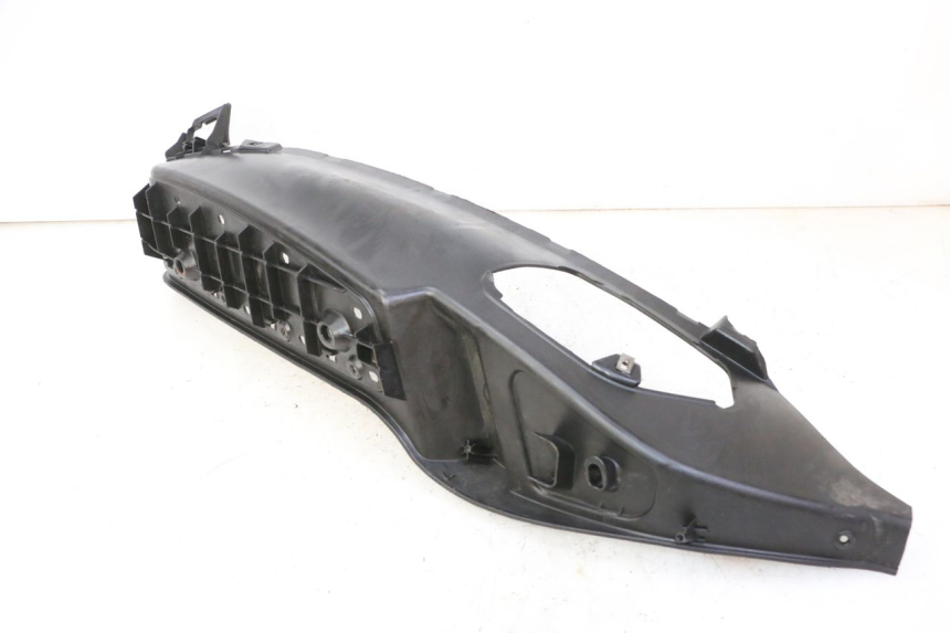 photo de MARCHE PIED DROIT PIAGGIO MP3 125 (2006 - 2014)