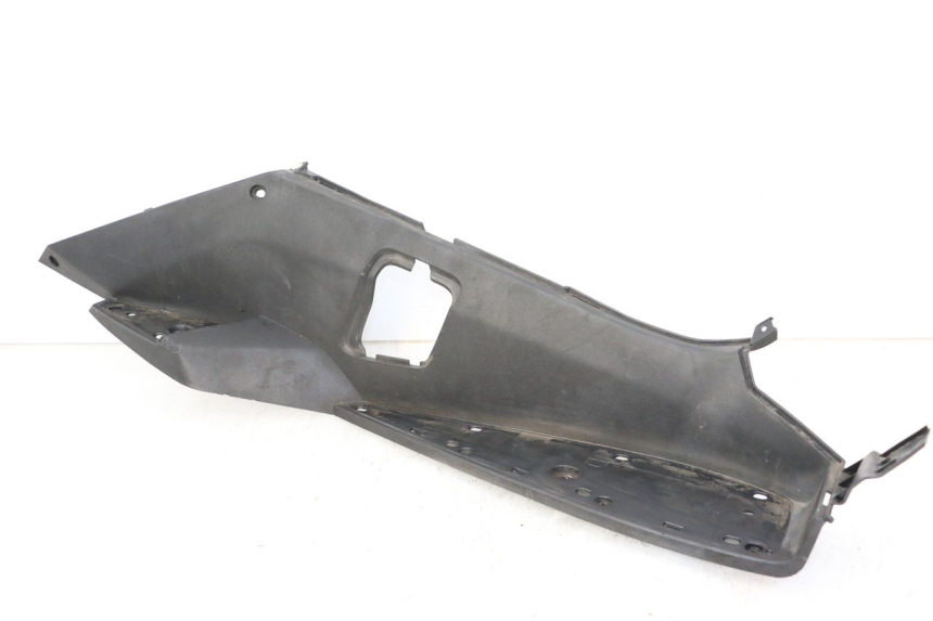 photo de MARCHE PIED DROIT PEUGEOT SATELIS COMPRESSOR K15 125 (2006 - 2009)