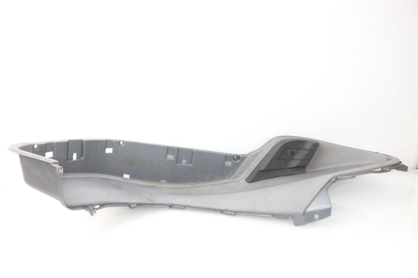 photo de MARCHE PIED DROIT PIAGGIO X9 125 (2000 - 2003)