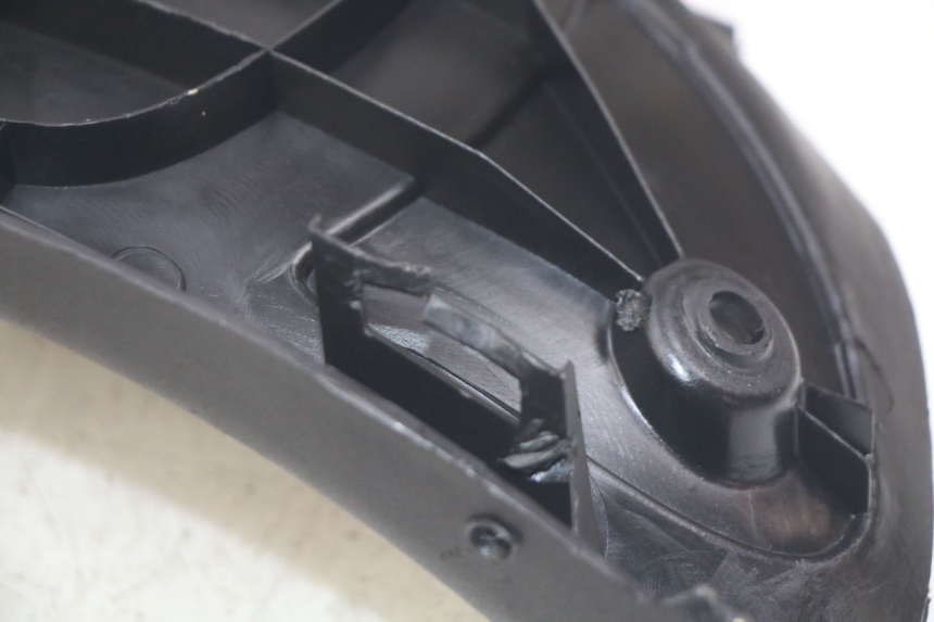 photo de MARCHE PIED PEUGEOT ELYSEO 125 (1999 - 2004)