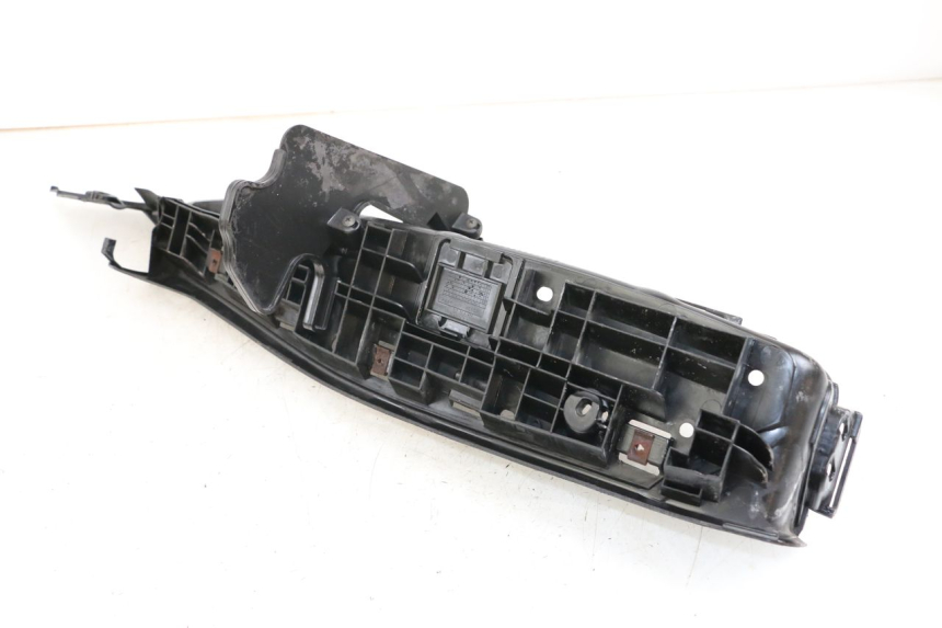photo de MARCHE PIED GAUCHE HONDA FES S-WING SWING ABS 125 (2007 - 2015)