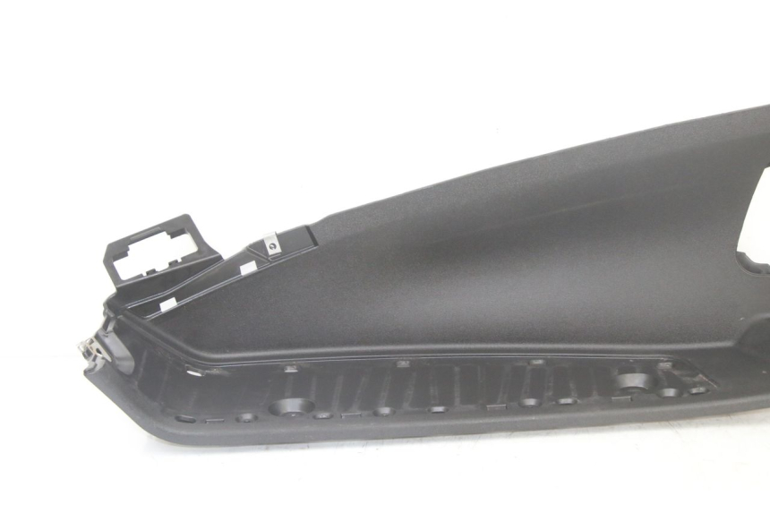 photo de MARCHE PIED GAUCHE PIAGGIO MP3 500 (2014 - 2016)