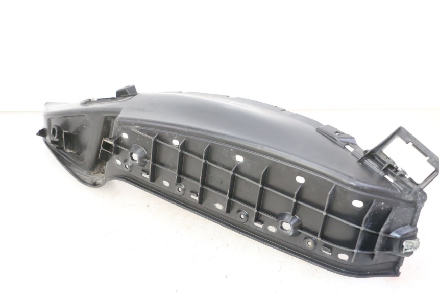 photo de MARCHE PIED GAUCHE PIAGGIO MP3 RL 250 (2007 - 2010)